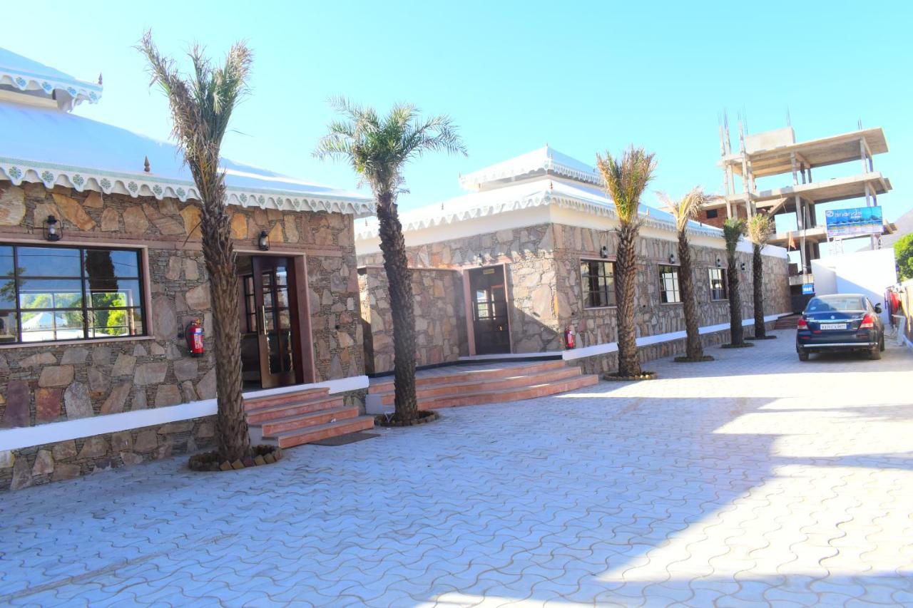 פושקאר Ananda Resort מראה חיצוני תמונה